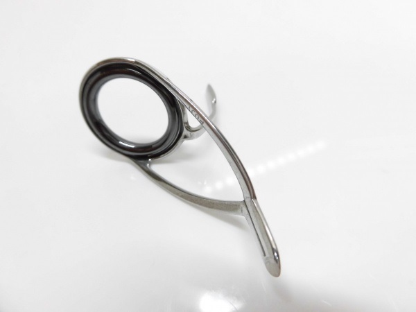 ステンレスSiC 両足ガイド／PKWSG 5.5～20